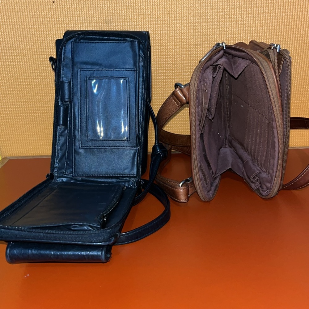 2 small shoulder purses - Picture 4 of 6